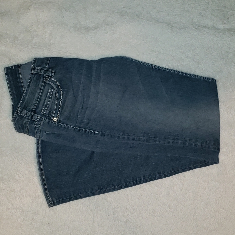 Jeans - Picture 6 of 7